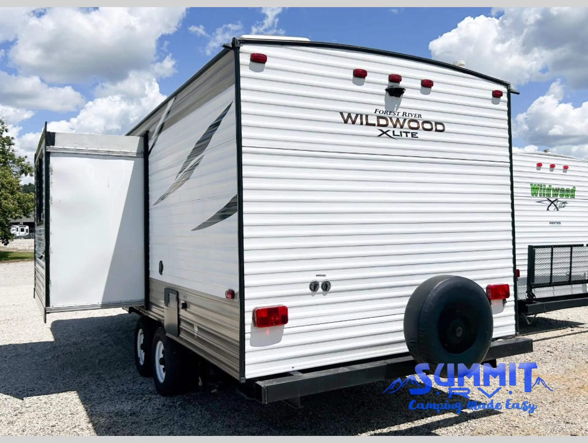 2018 Forest River RV Wildwood X-Lite 233RBXL - Photo 4