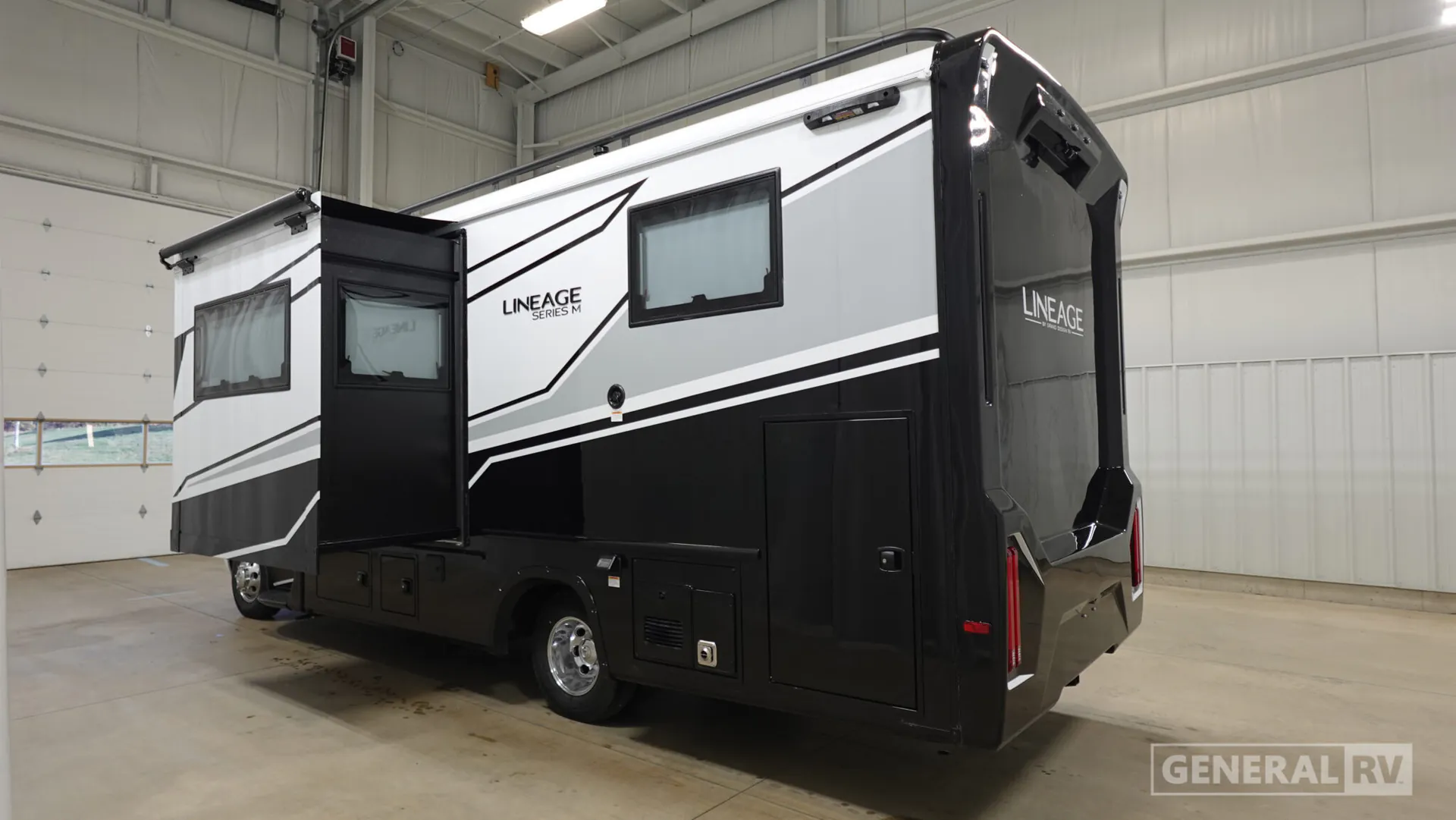2026 Grand Design Lineage Series M 25TK - Photo 4