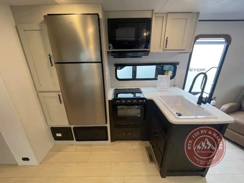 2026 CrossRoads Zinger Lite 260RL, Photos photo 13