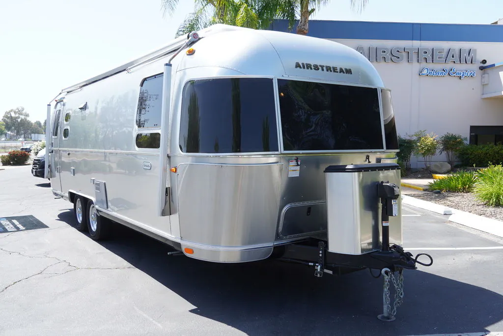 2020 Airstream Flying Cloud 30FB Bunk - Photo 3