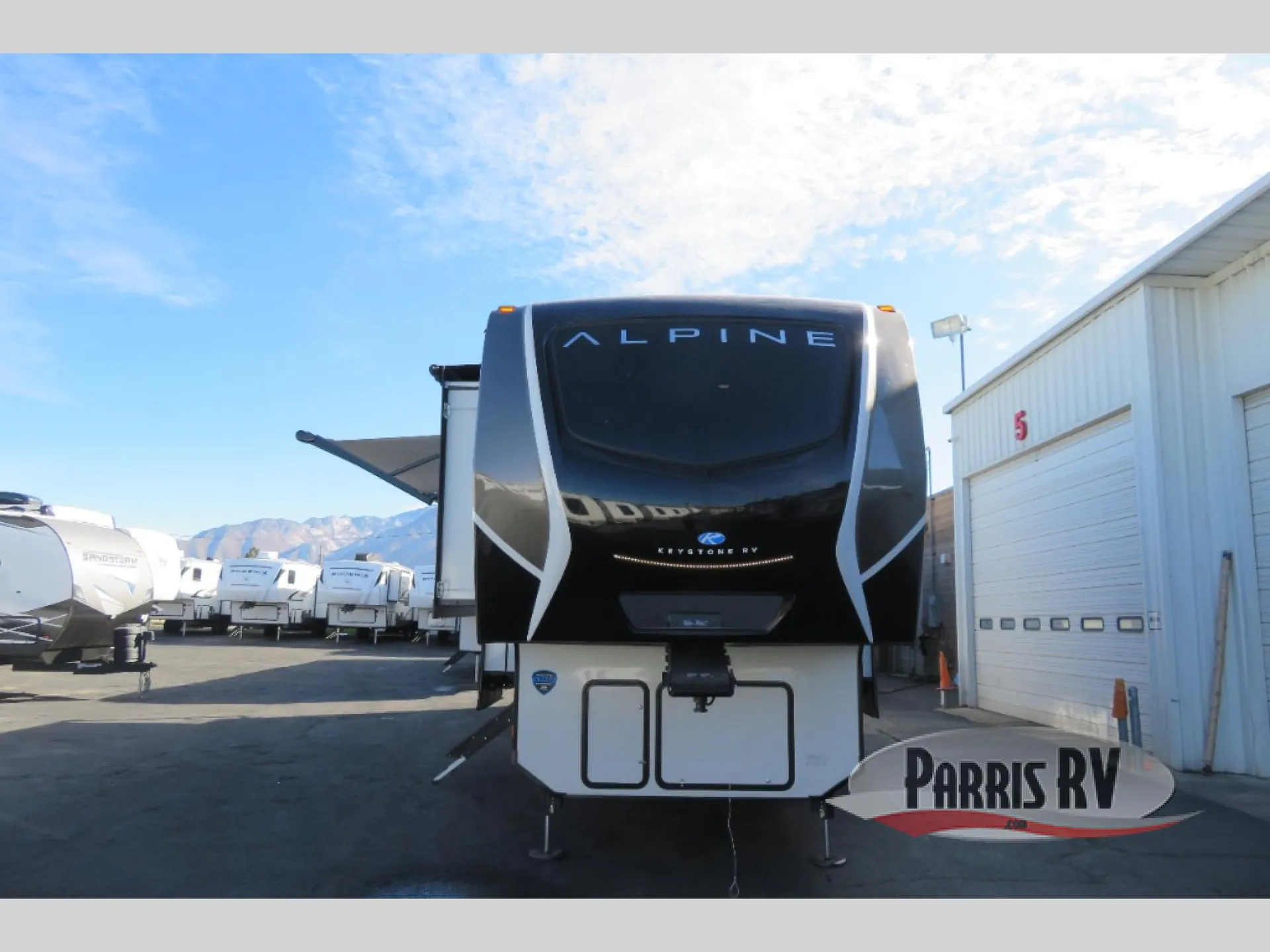 2025 Keystone Alpine 3820FK - Photo 3