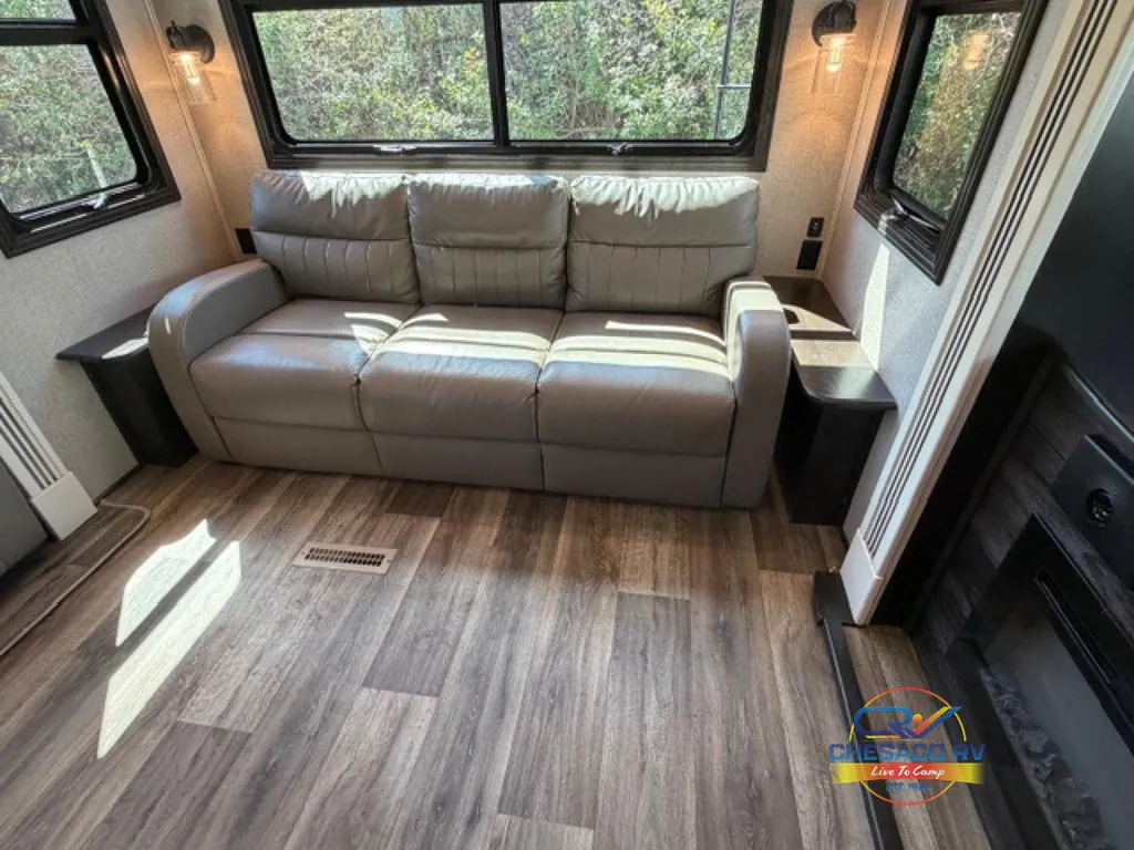 2021 Jayco Pinnacle 36FBTS, Photos photo 13