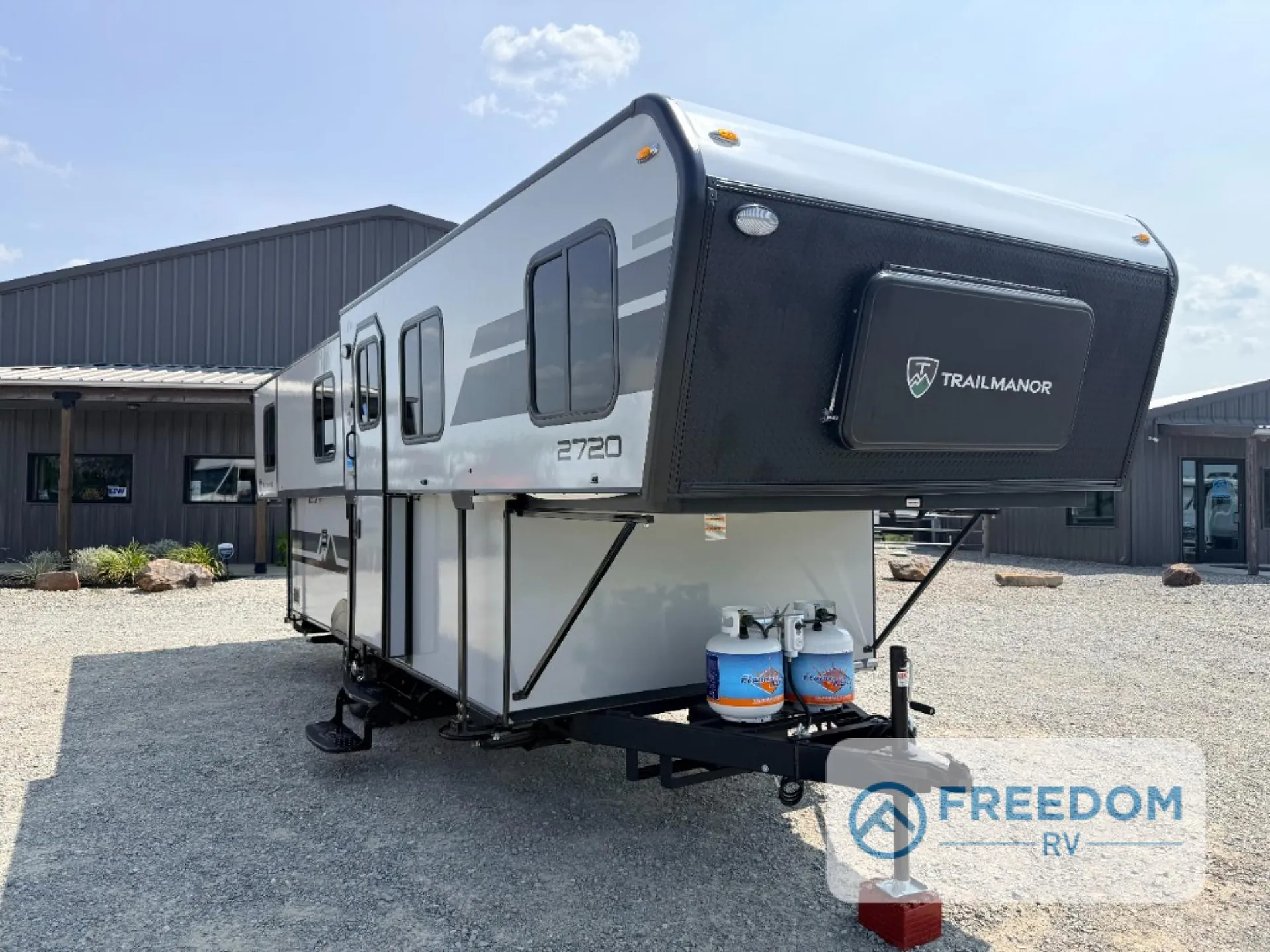 2027 TrailManor 2720 Series 2720QB - Photo 2