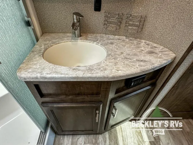 2021 Grand Design Solitude 377MBS - Photo 3