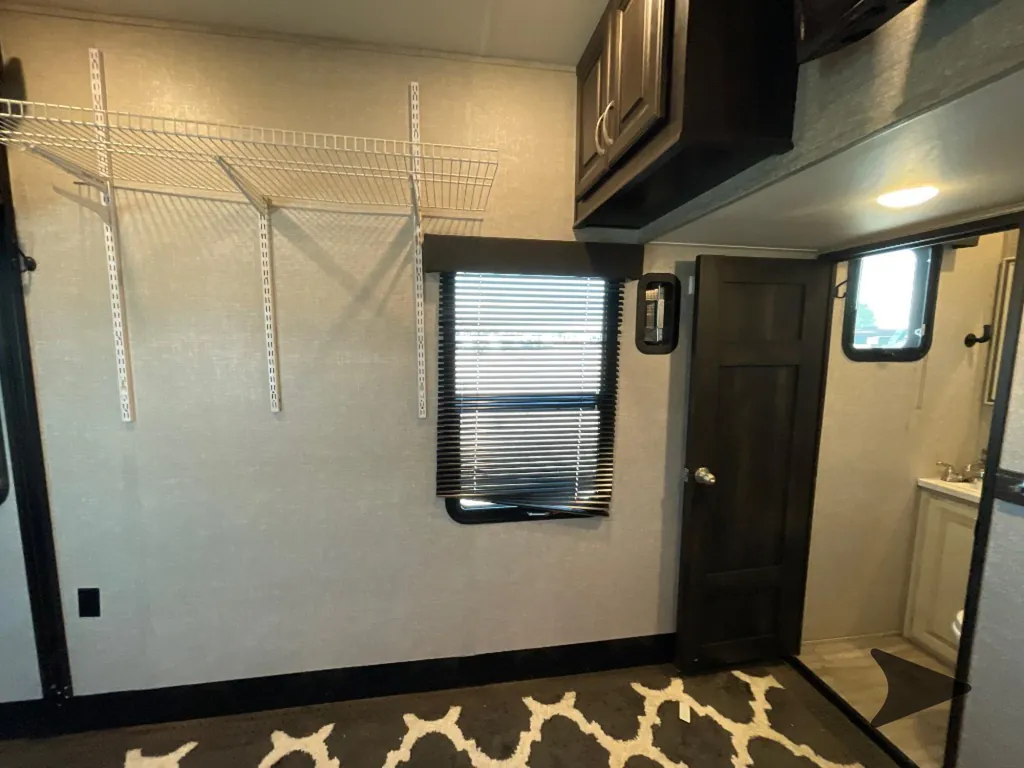 2023 Jayco Seismic Luxury Series 3815, Photos photo 29