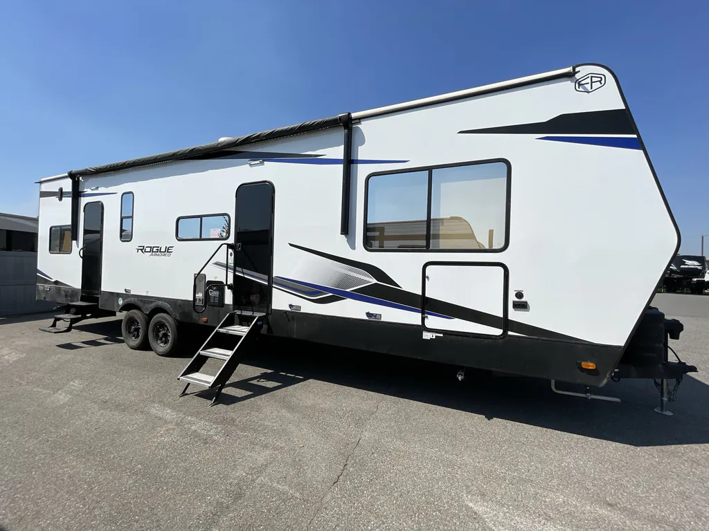 2025 Forest River Vengeance Rogue Armored 32L132, Photos photo 5