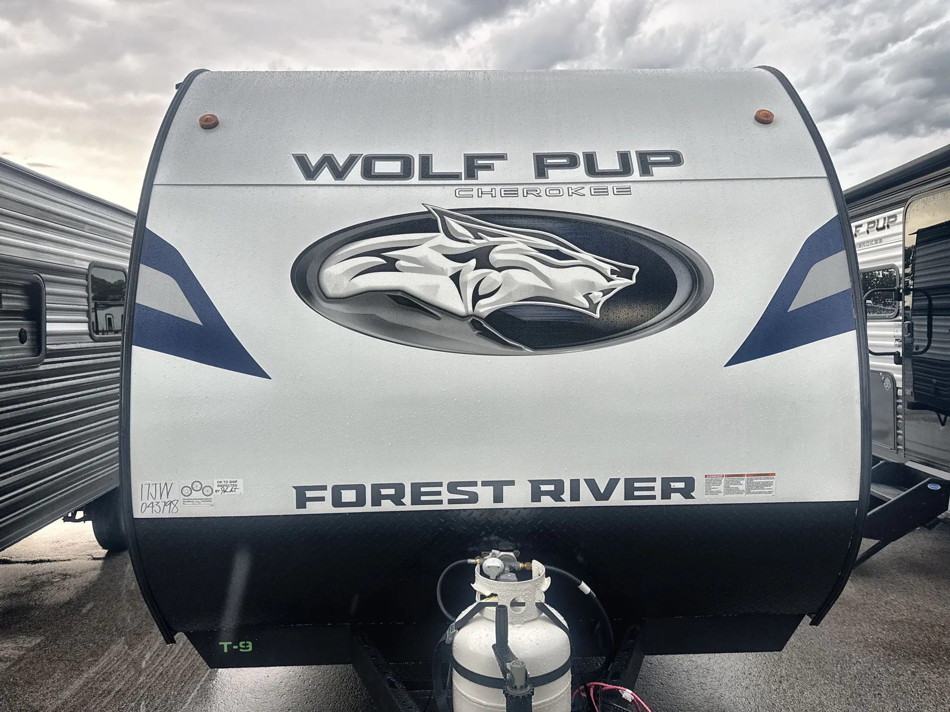 2027 Forest River Cherokee Wolf Pup 17JW — front