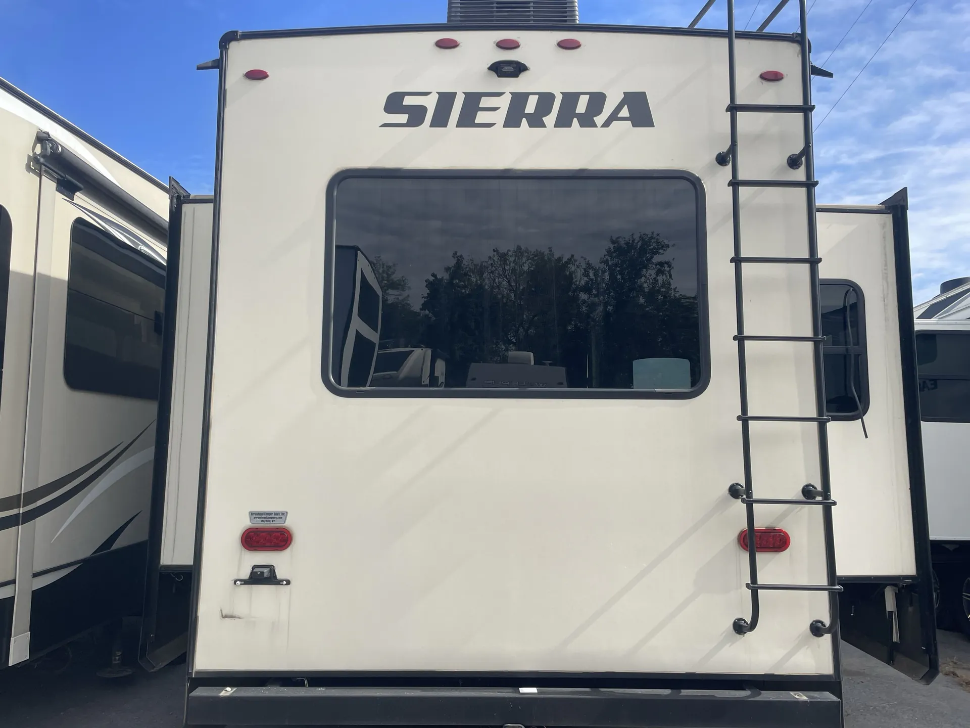 2020 Forest River Sierra 321RL — backside