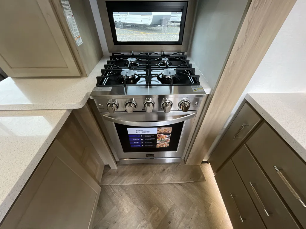 2026 Keystone Raptor 441, Photos photo 23