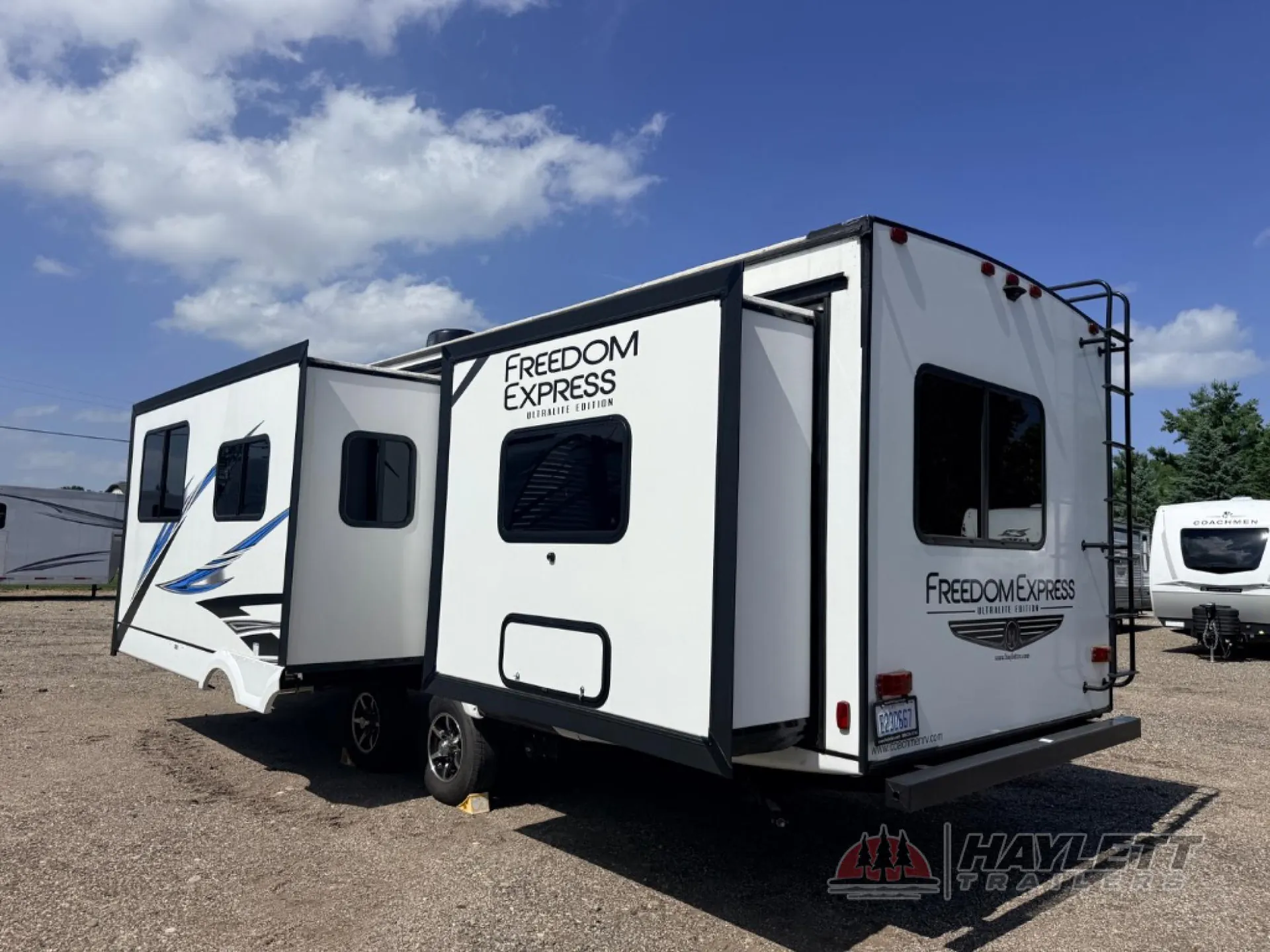2021 Coachmen Freedom Express Ultra Lite 259FKDS - Photo 4