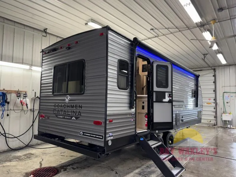 2026 Coachmen Catalina Summit Series 8 231MKS - Photo 4