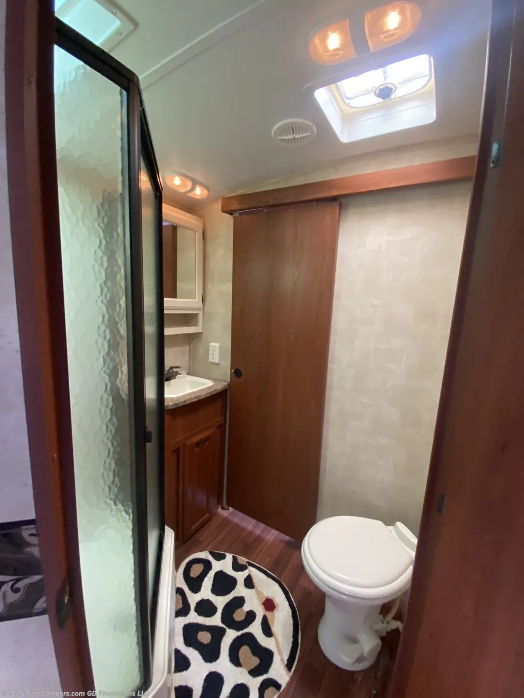 2012 Keystone Outback 298RE, Photos photo 26