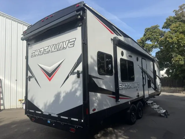 2022 Forest River Shockwave 25RQGMX dealer photo 7 from Uncharted Recreation