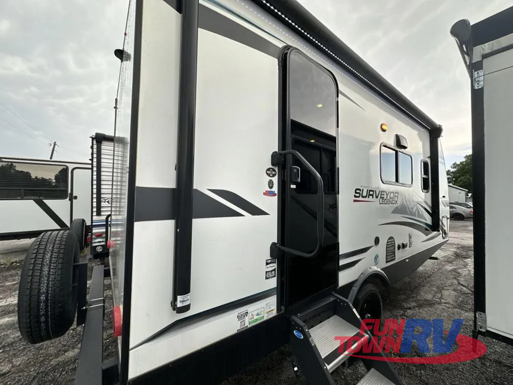 2023 Forest River RV Surveyor Legend X 17RBLX, Photos photo 9