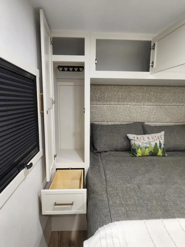 2026 Brinkley Model Ix 23X, Photos photo 36