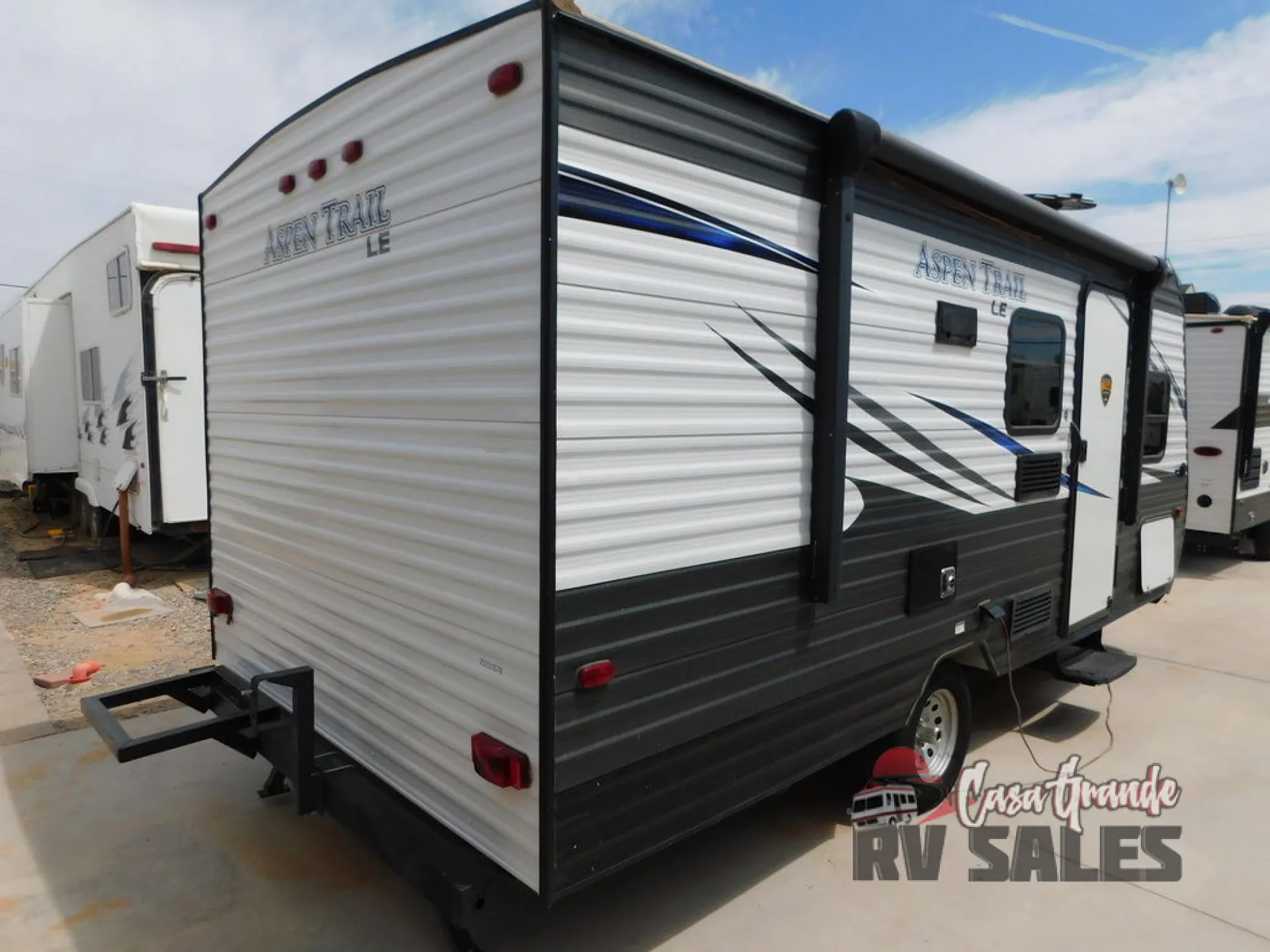 2019 Dutchmen Aspen Trail LE 1700BH - Photo 3