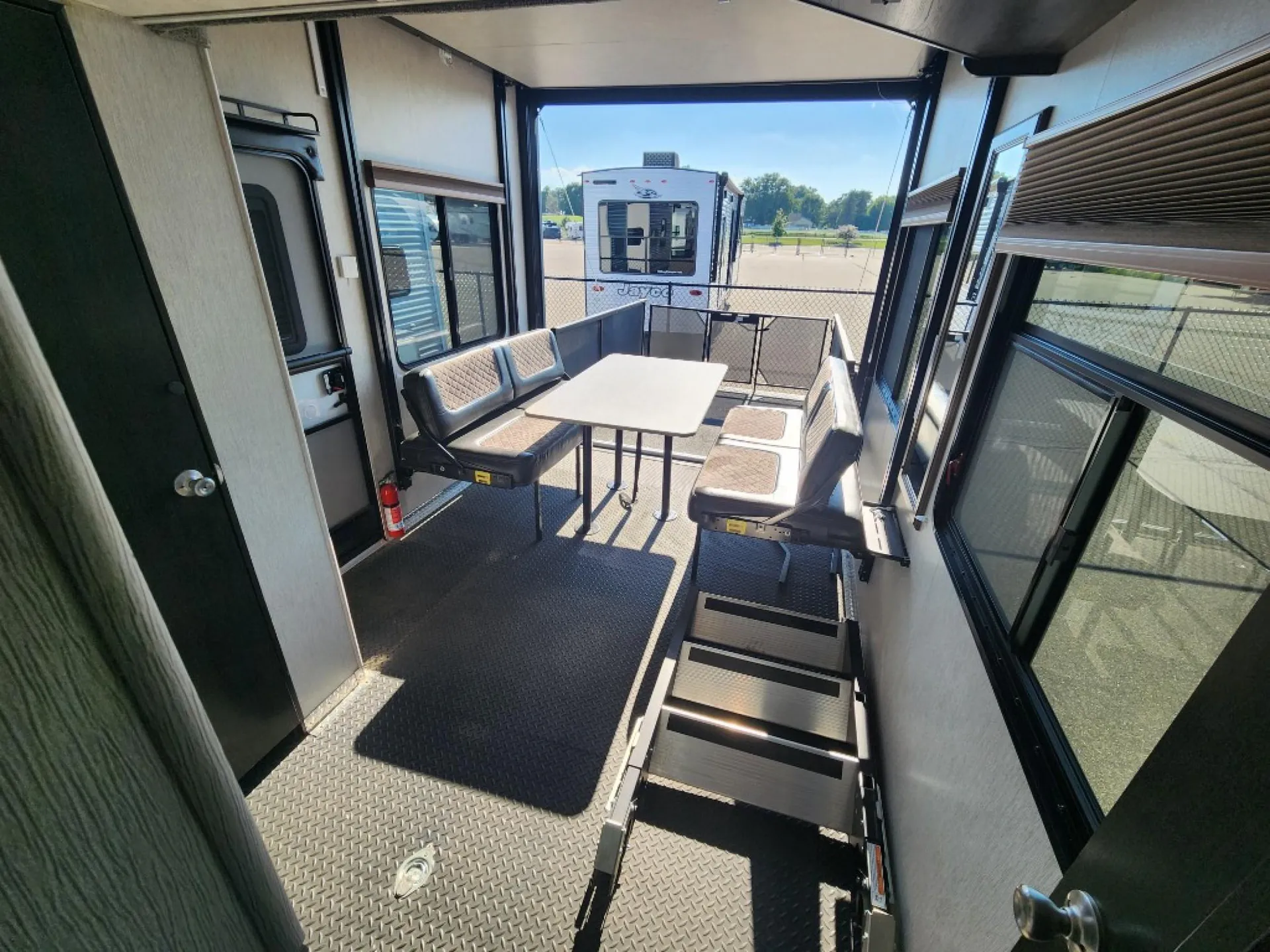 2019 Heartland Torque TQ 371 - Photo 3