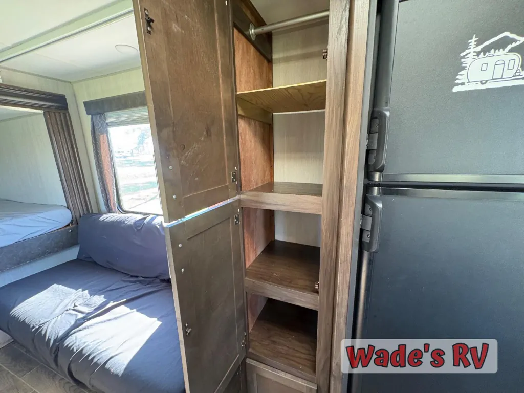 2019 Forest River Cherokee Grey Wolf 19SM, Photos photo 25