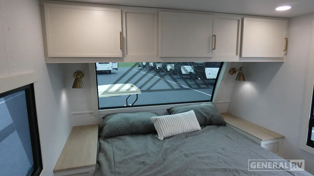 2025 Brinkley Model I 265, Photos photo 8