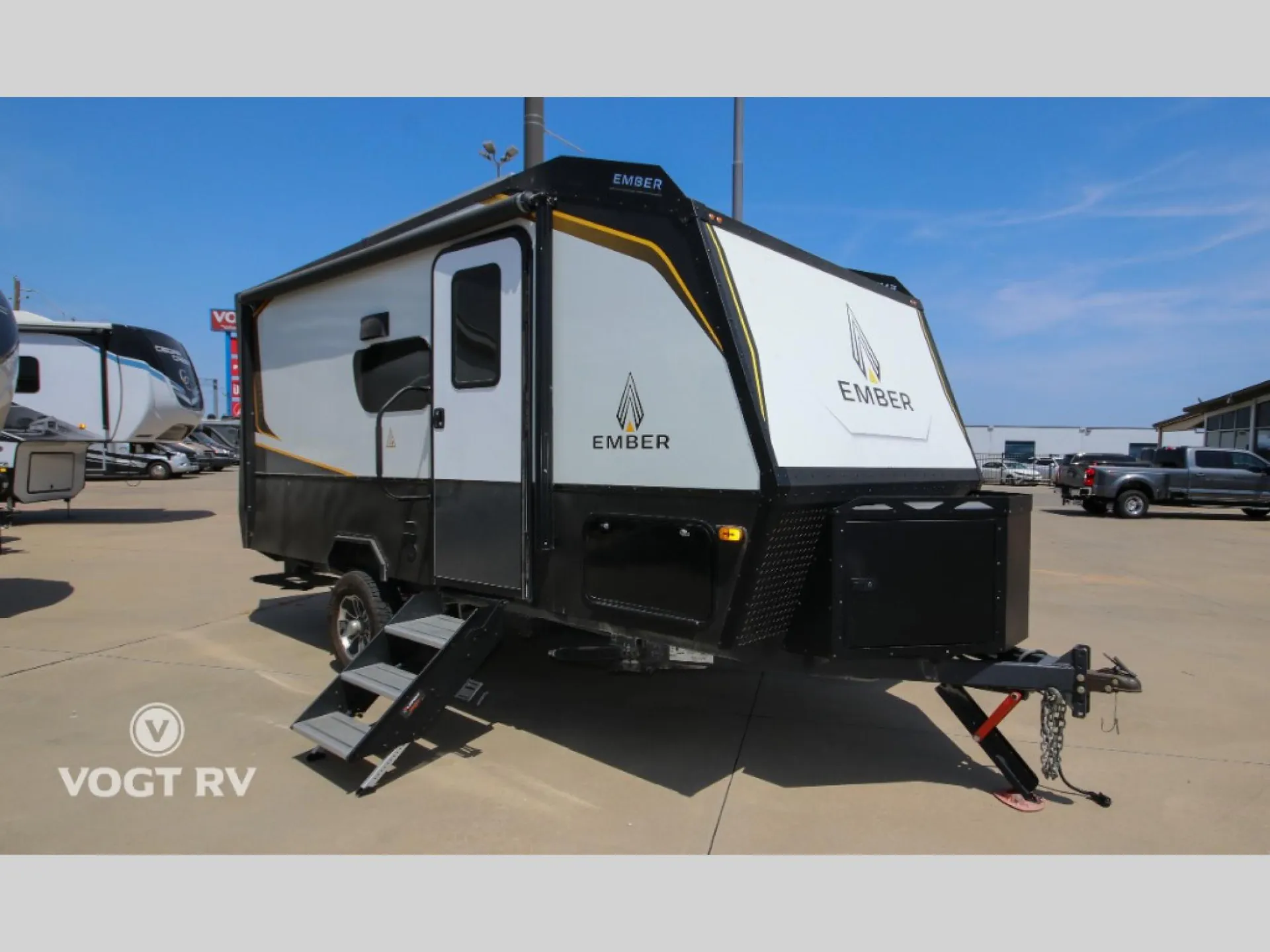 2022 Ember RV Overland 170MBH - Photo 3