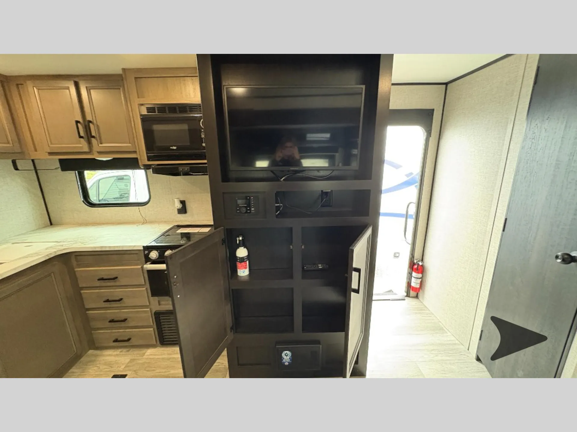 2022 Jayco Jay Flight 240RBSW - Photo 3