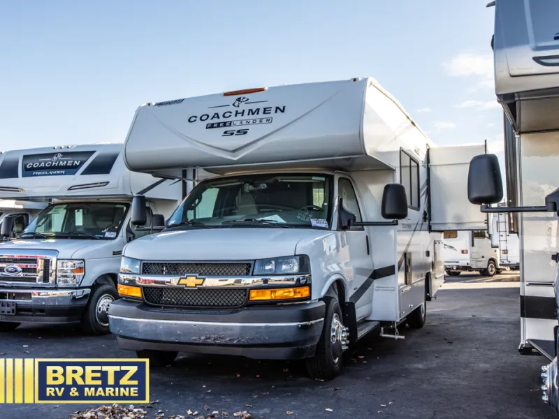 2026 Coachmen Freelander 21RSS - Photo 4