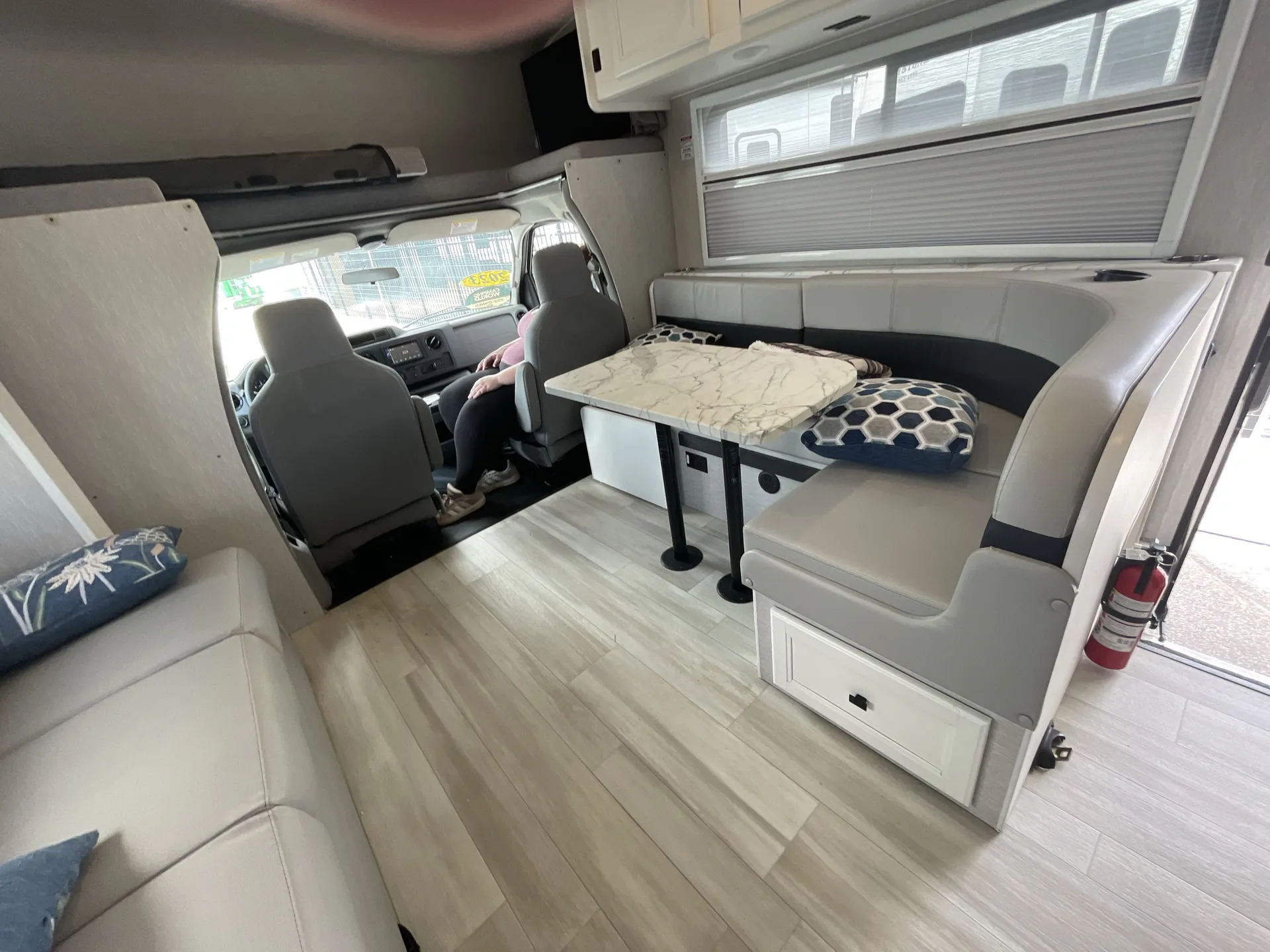 2023 Coachmen Cross Trail 26XG — living area main