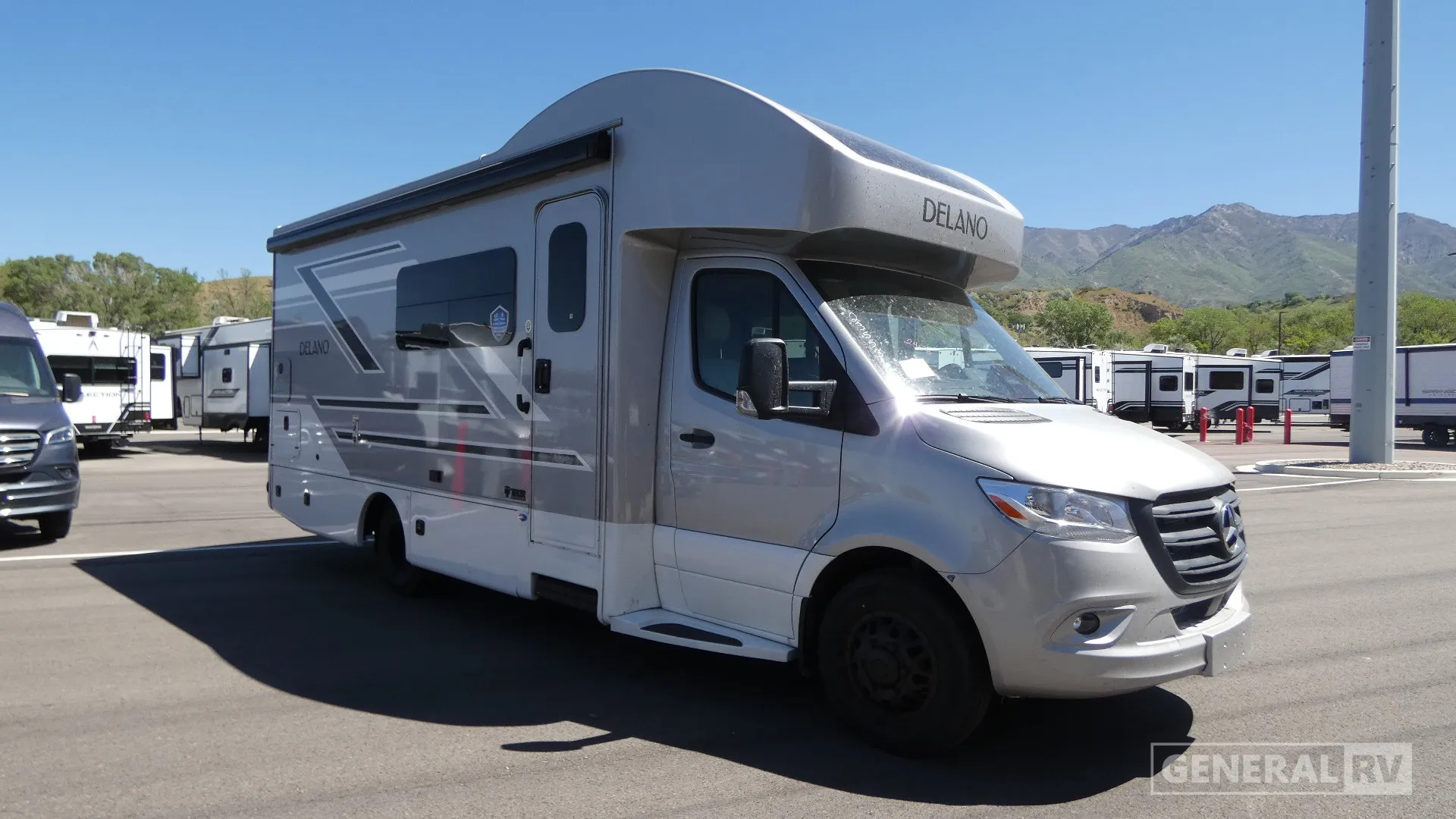 2027 Thor Motor Coach Delano 24FB - Photo 2