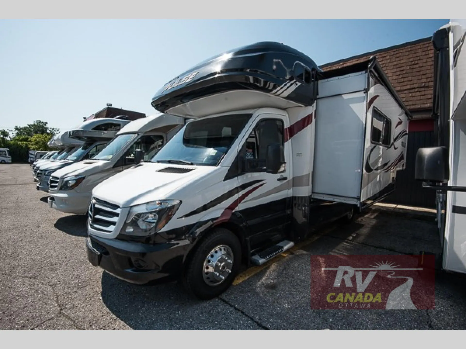 2018 Fleetwood Pulse 24B - Photo 4
