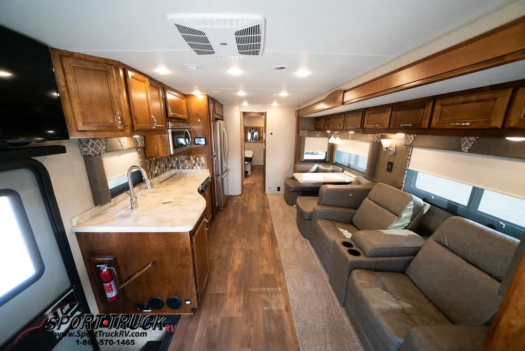 2019 Renegade RV Verona 36VSB - Photo 3