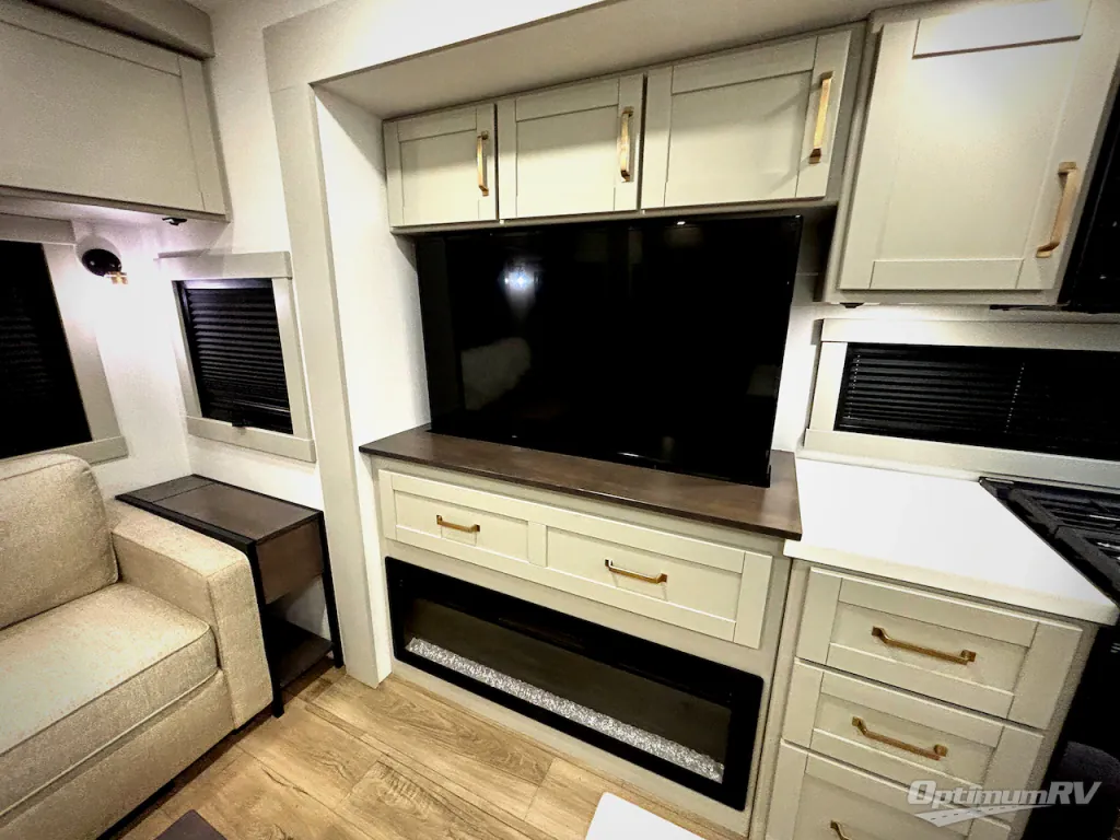 2025 Brinkley Model Z 3610, Photos photo 23