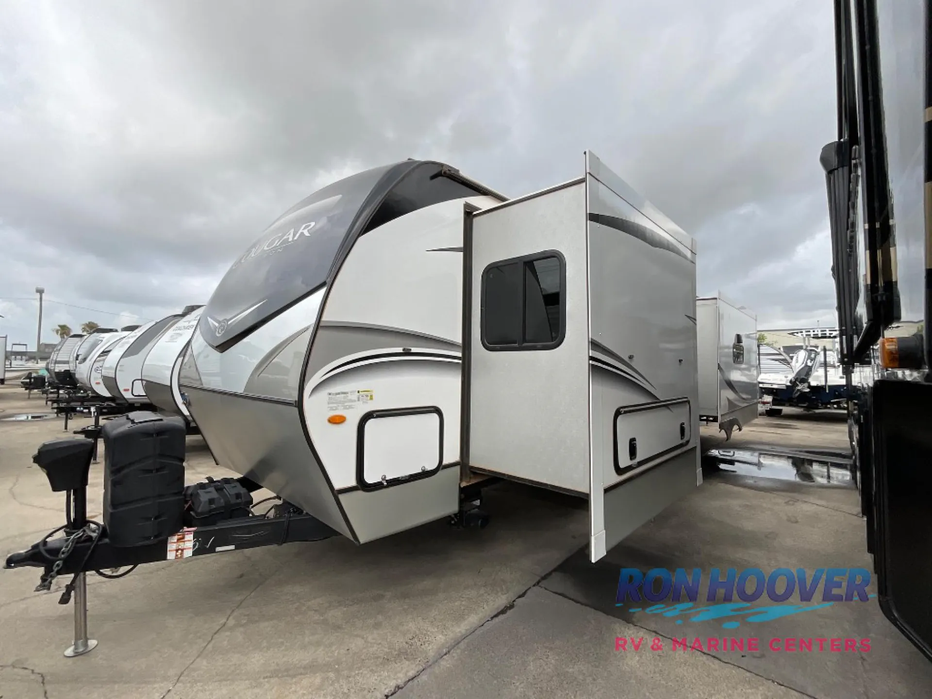 2022 Keystone RV Cougar Half-Ton 33RLI - Photo 4