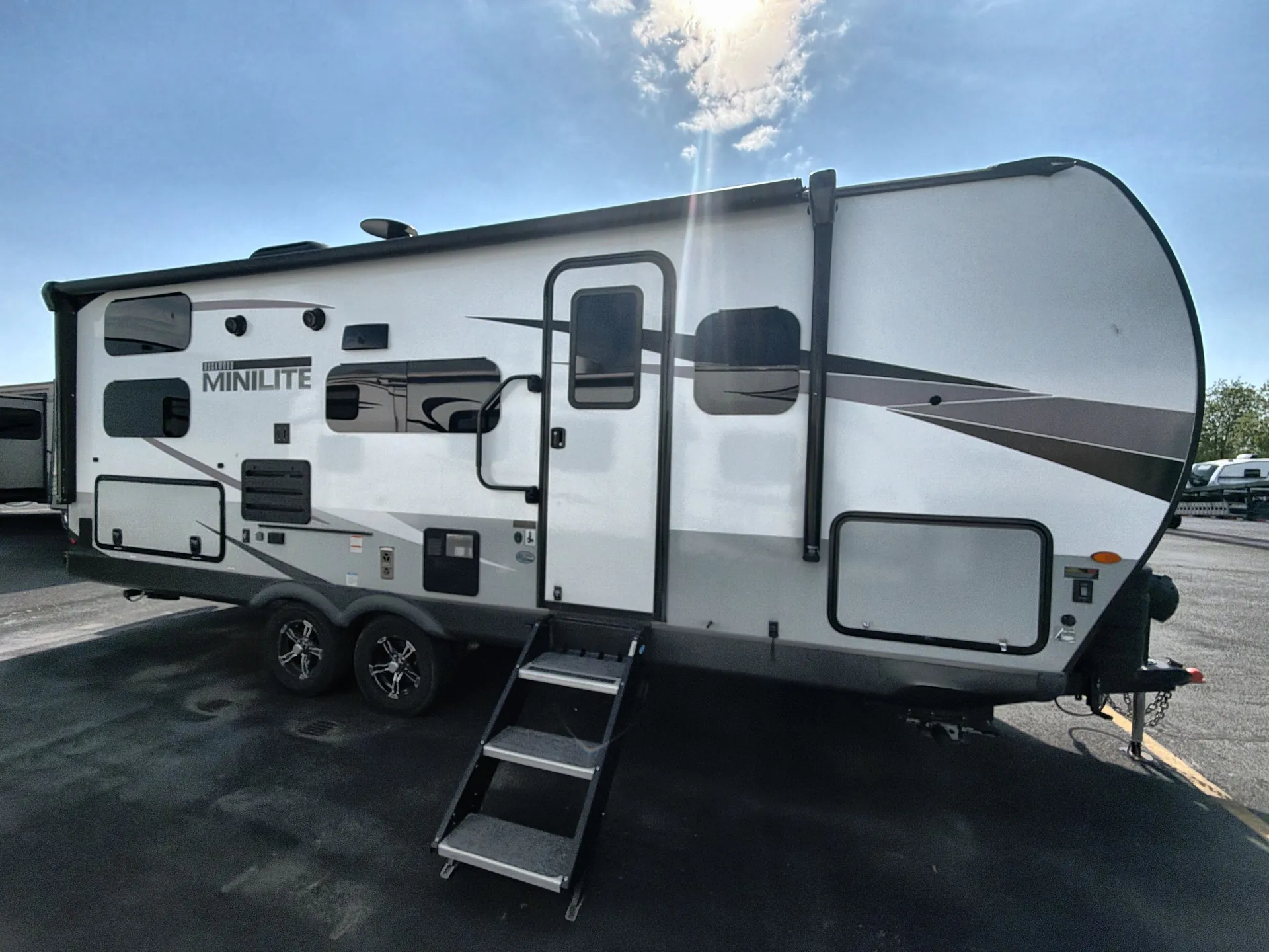 2023 Forest River Rockwood Mini Lite 2509S — campside