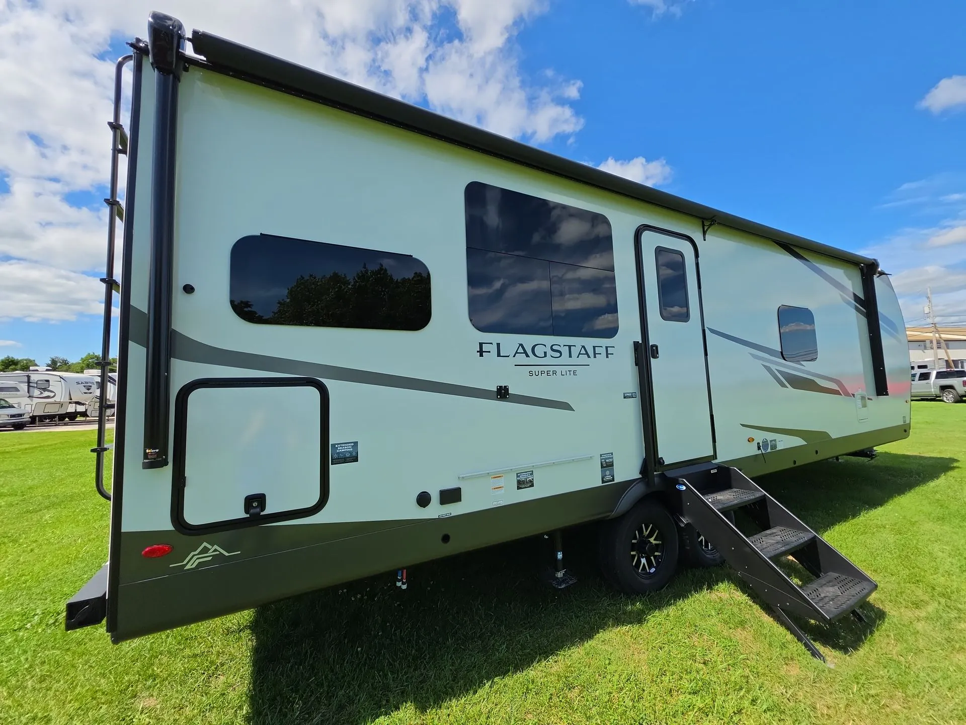 2027 Forest River Flagstaff Super Lite 27RKS — Photo 5