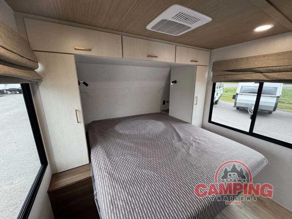 2027 Forest River Vibe 2600RK, Photos photo 12