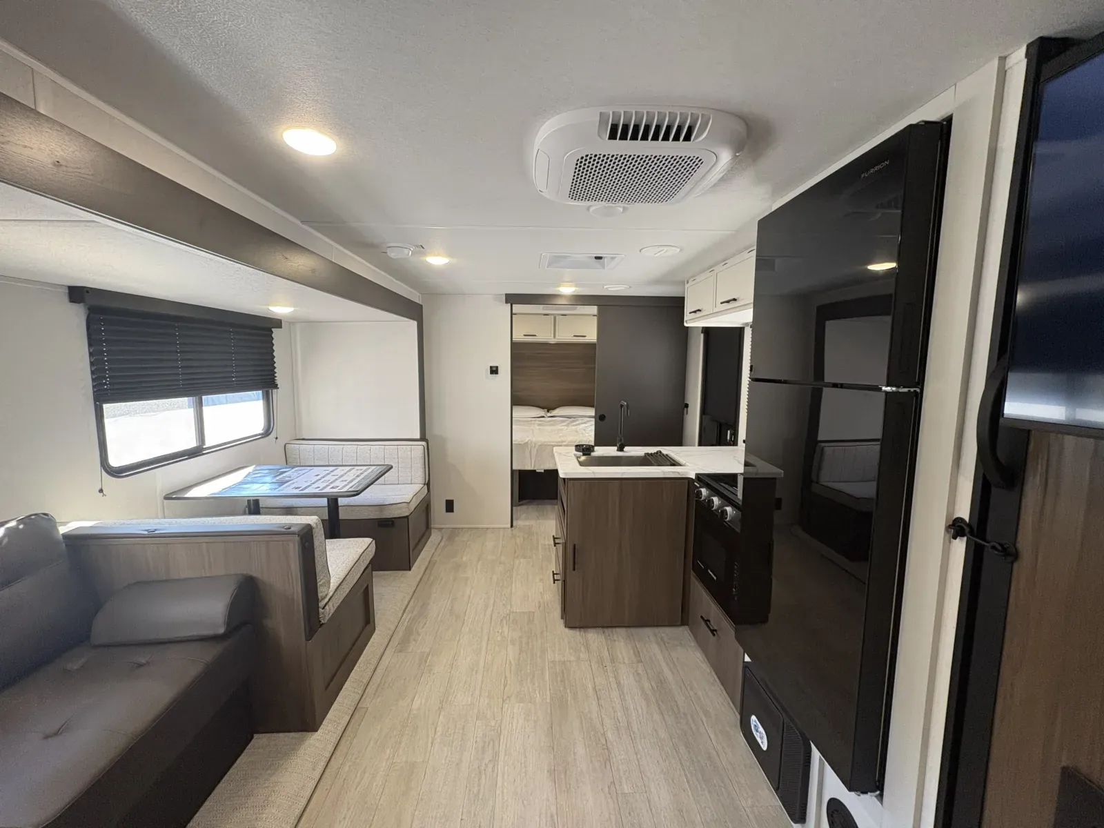 2027 Forest River Avenger 26DBS - Photo 4