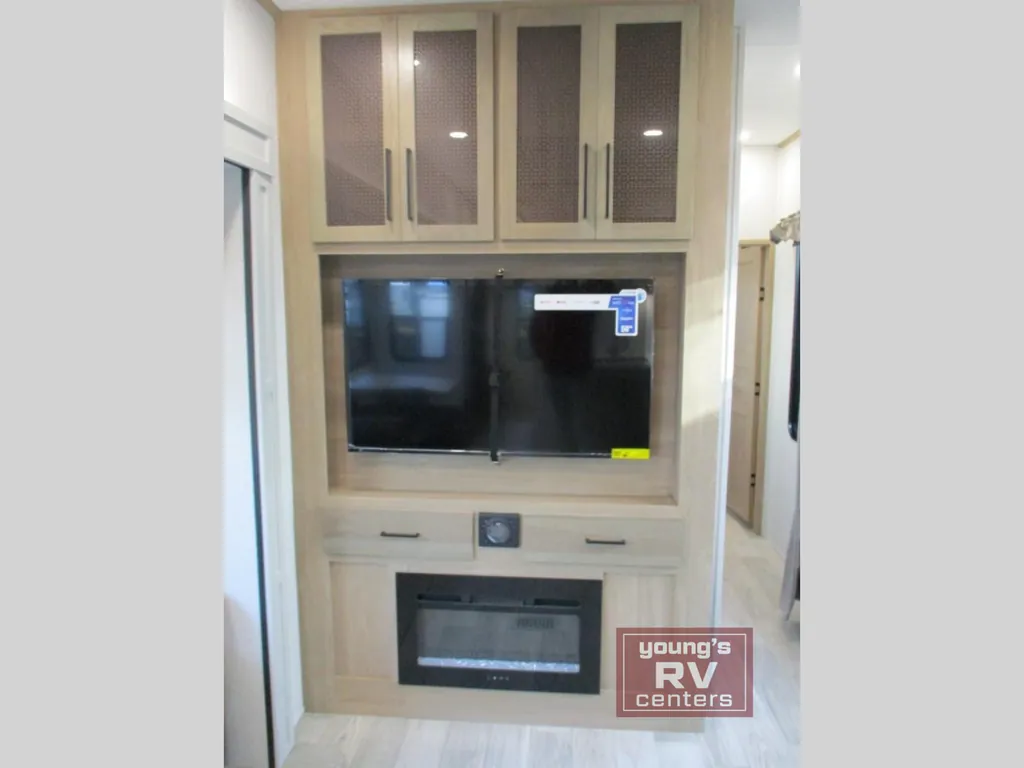 2025 Forest River Sandpiper Destination Trailers 400BH, Photos photo 12