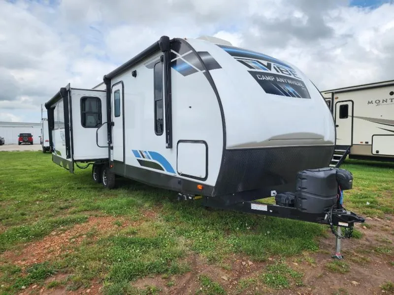 2023 Forest River Vibe 28RL - Photo 2