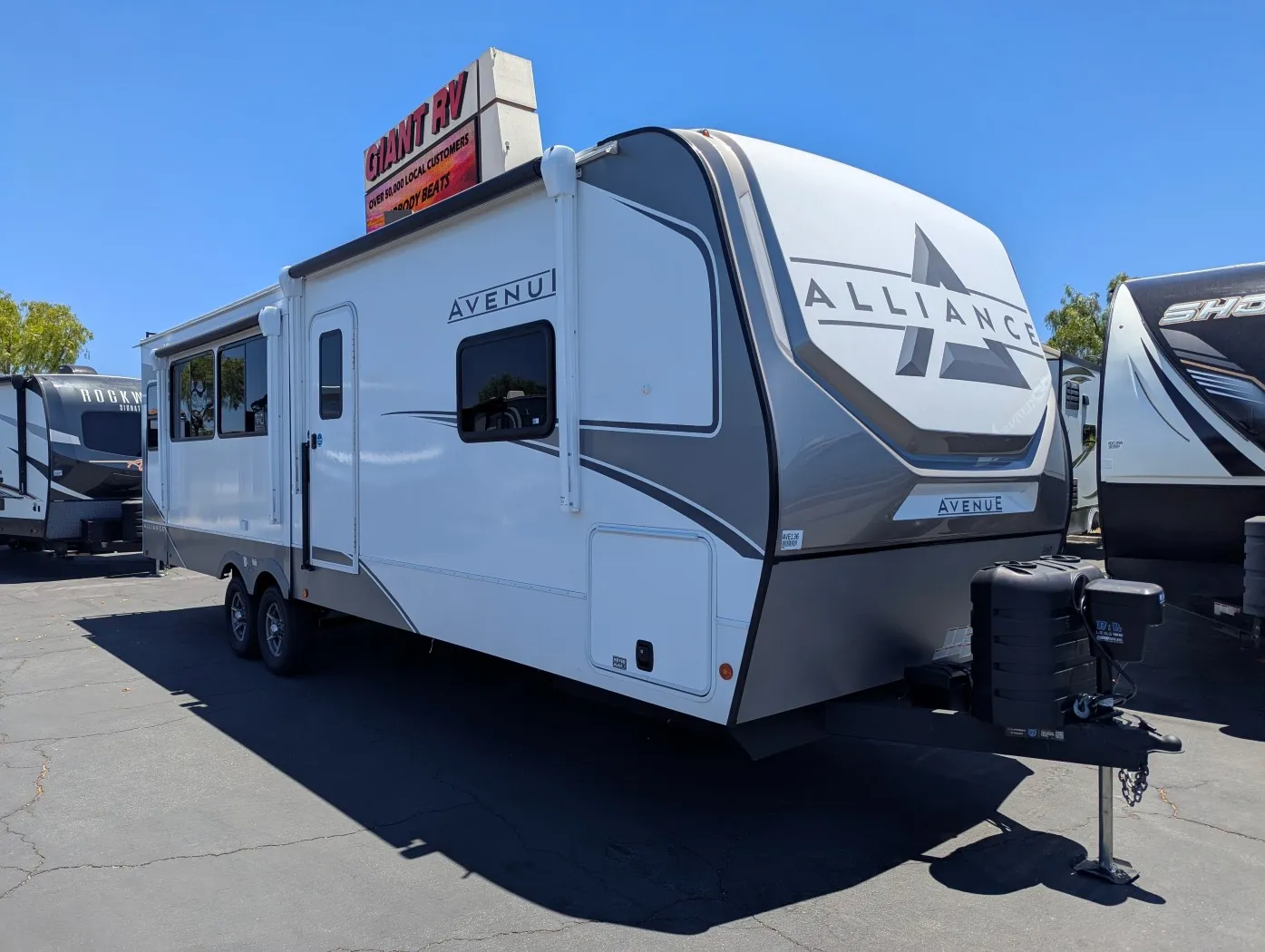 2026 Alliance RV Avenue 298RL - Photo 2