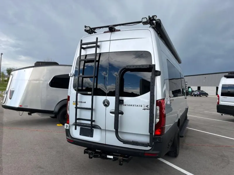 2022 Airstream Interstate 24X Used    Std. Model - Photo 4