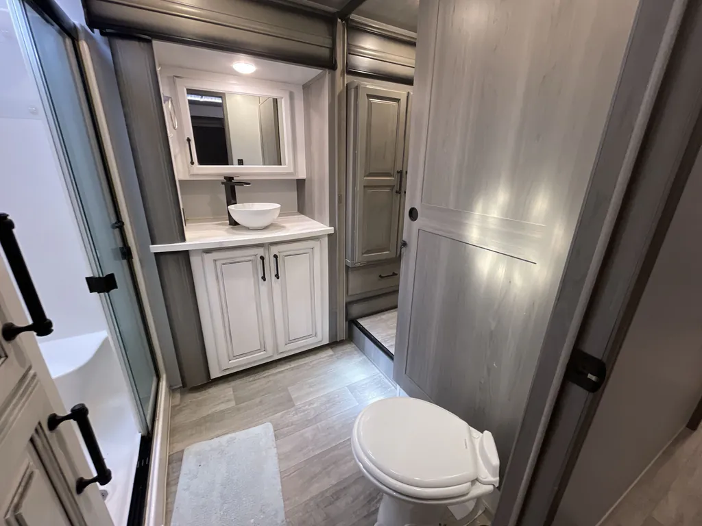2022 Keystone Montana 3813MS, Photos photo 20