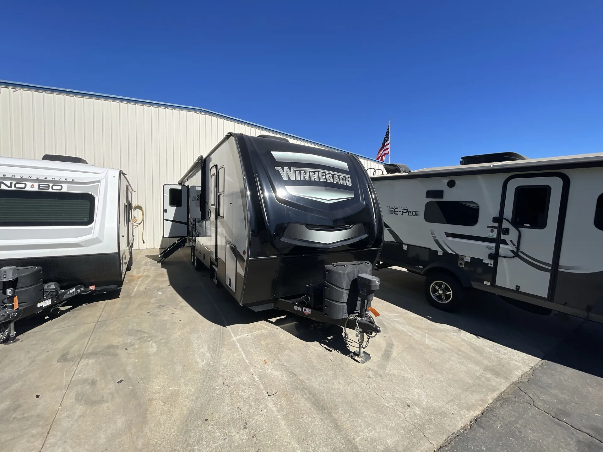 2021 Winnebago Voyage 3033BH - Photo 2
