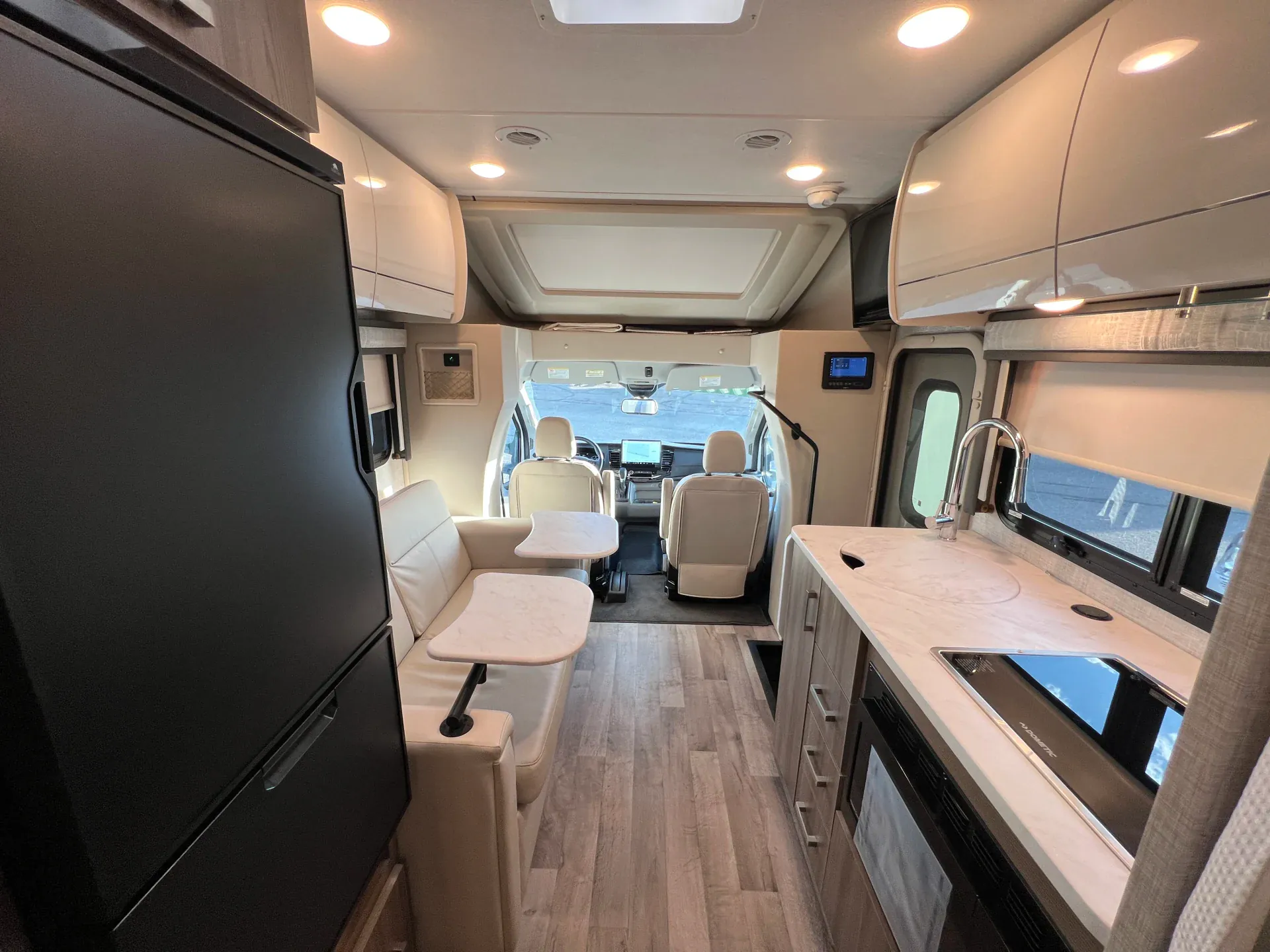 2025 Thor Motor Coach Gemini AWD 24JG - Photo 4