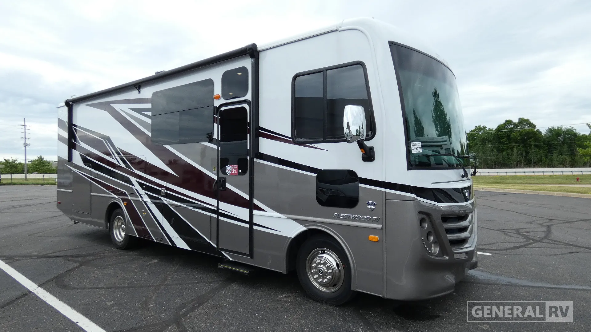 2026 Fleetwood Flair 29M - Photo 2