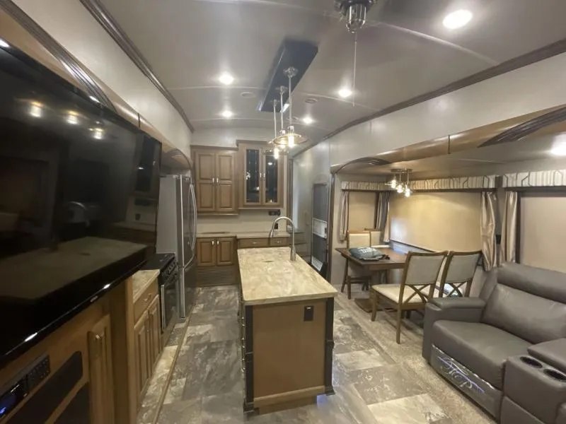 2018 Forest River RV Cedar Creek Hathaway Edition 34RL2 - Photo 4