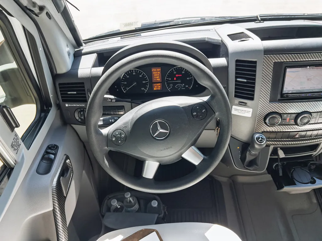 2019 Tiffin Wayfarer 24 TW, Photos photo 3