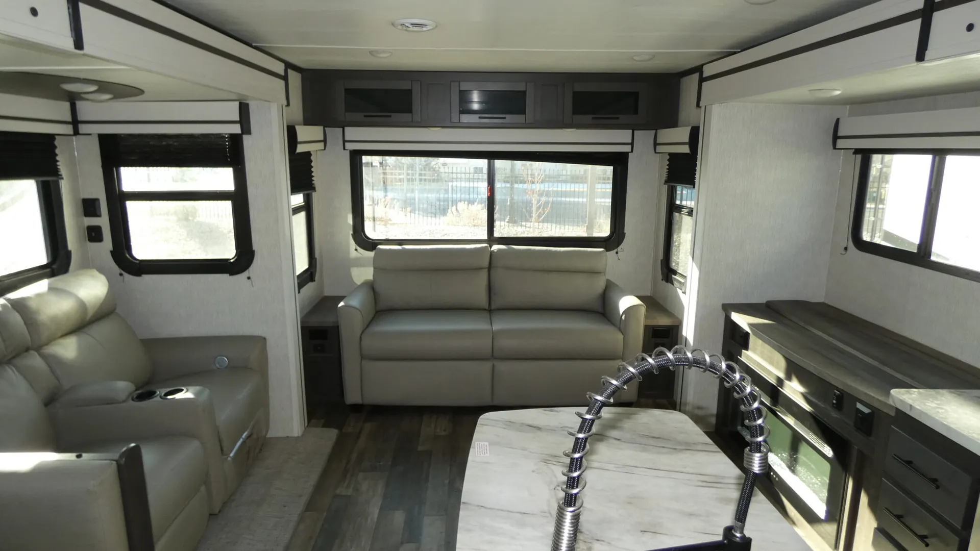 2024 Crossroads RV Cruiser Aire 30RLS - Photo 3