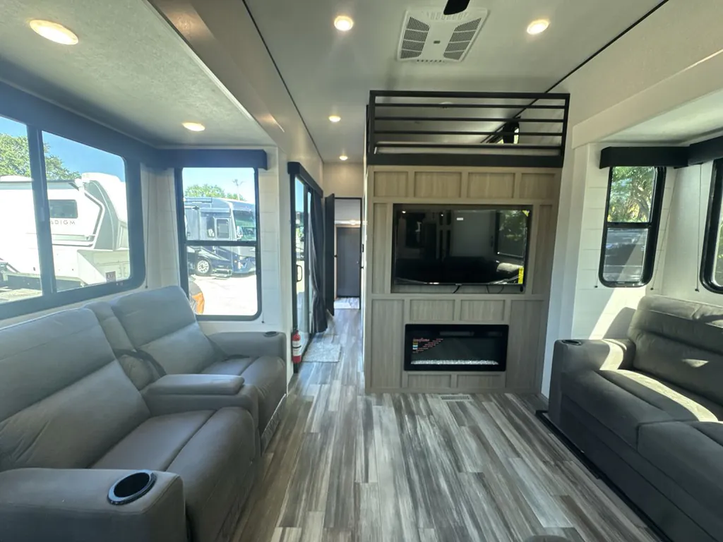 2026 Jayco Jay Flight Bungalow 404LOFT DS, Photos photo 26