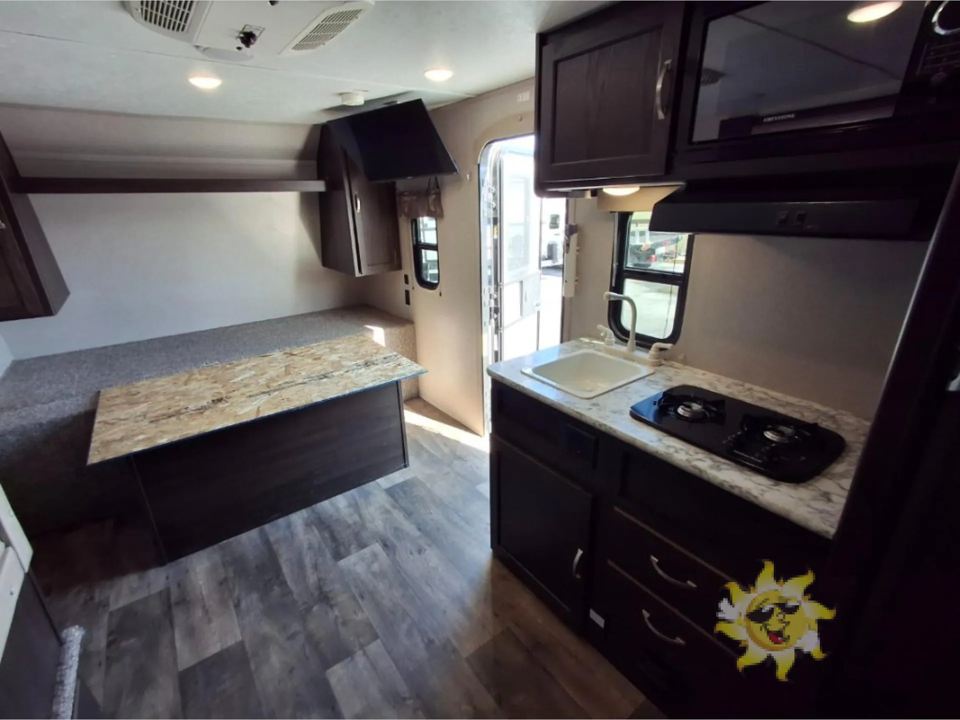 2020 Keystone Springdale Mini 1790FQ - Photo 4