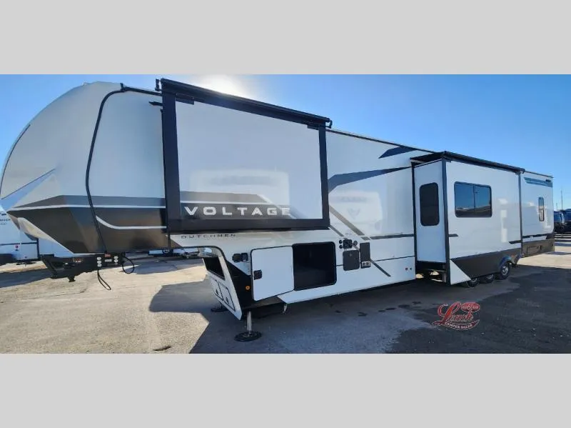 2026 Dutchmen RV Voltage New    4250 - Photo 2
